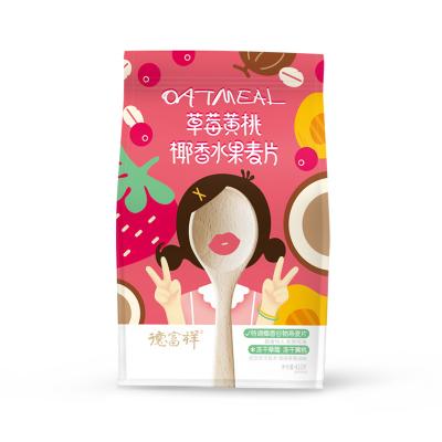 China Instant Delicious Strawberry Peach Coconut Fruit Nut Baked Oatmeal Cereal for sale