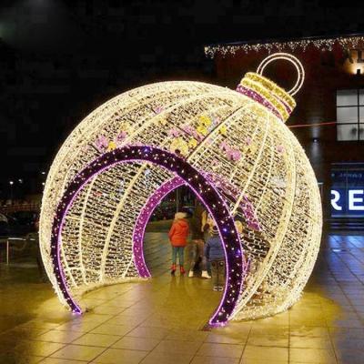 China Outdoor Full Color Static Or Twinkle Christmas Ball String Large Light Christmas Ornaments Christmas Bauble for sale