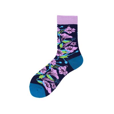 China Autumn and winter viable male color animal flower jacarific socks new and cartoon socks cotton tide couple socks female men's large socks for sale