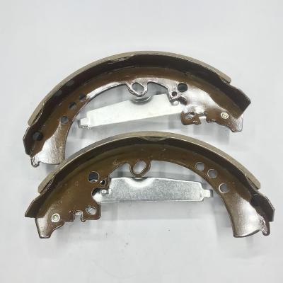 China High Quality Rear Wheel Brake Shoe For TOYOTA HILUX Pickup Vigo OEM 04495-0K070 04495-0K120 for sale