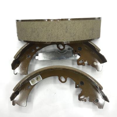 China Brake Shoe Rivet 04495-0K070 Brake Shoe For TOYOTA VIGO Pickup OEM High Quality for sale