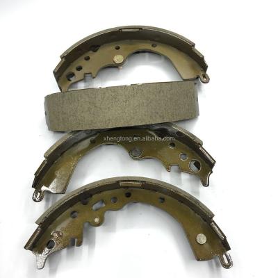 China Brake Shoe Rivet K2378 Brake Shoe For TOYOTA HIACE BUS OEM 04495-26240 04495-04010 for sale