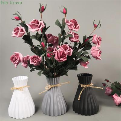 China China Central Institute of Statistics Flower Vase Ornaments Gather Handmade Vase Art Home Decoration Waist Vase Resin Crafts for sale