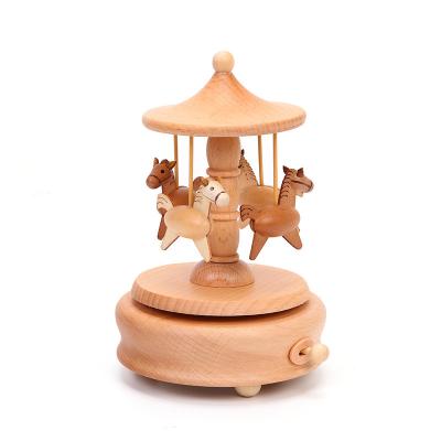 China China High Quality Custom Hand Crank Vintage Wooden Music Box For Christmas Birthday Gift for sale