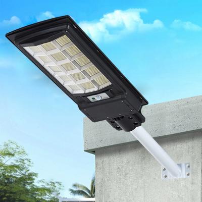 China ROAD outdoor solar light waterproof street lights 20 watt classic 60w 100w 80w all in one outdoor solar street light IP 67 for sale