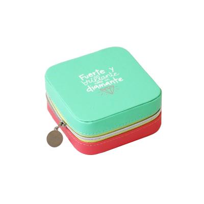 China Customized Silk Screen Small Portable Jewelry Box CMYK Color For Necklaces for sale