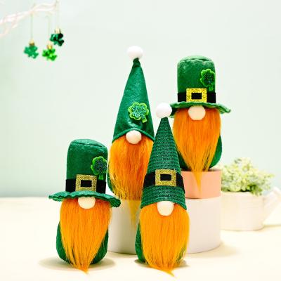 China Home Decor / Shop Decor New St Patrick's Day Ornaments Knitted Faceless Dolls Couple Gnome With Irish Clover Green Leaf Hat Festival Decorations for sale