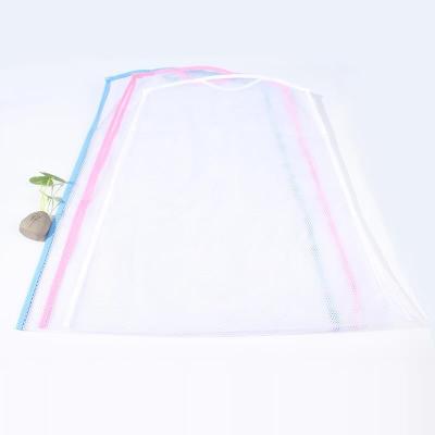 China Eco-friendly Material Pillow Drying Racks Hanging Net Multifunctional Polyester Mesh Storage Holder Windproof Clothes Underwear Hanger for sale