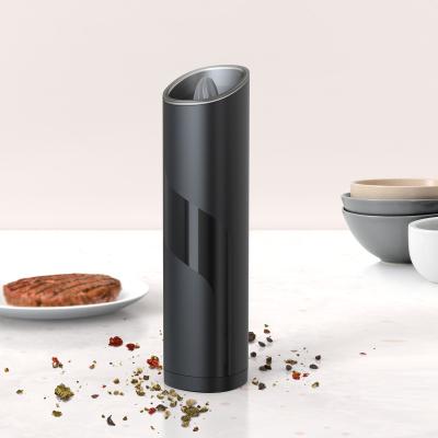 China Sustainable Safety & Gravity Switch Electric Salt and Pepper Grinder Mill Set Battery Powered with LED Light for sale