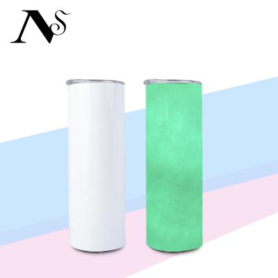 China 2021 20oz Stainless Steel Blank Viable Sublimation Luminous Tumbler Glow In The Dark Tumbler Cup With Lid And Straw for sale