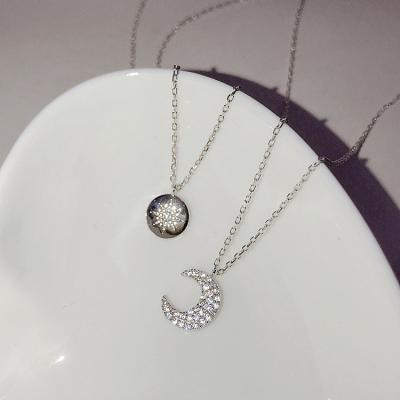 China Tasty INS High Quality Platinum Plated 925 Sterling Silver Jewelry Eight-Pointed Star Moon Pendant Necklace for sale