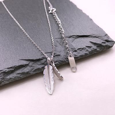 China High Quality Ins Fashion Platinum Plated 925 Sterling Silver Jewelry Feather Pendant Necklace For Women for sale