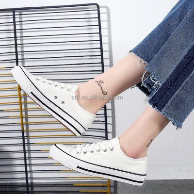 China Cushioning Chinese Factory Women's Canvas Sneakers Classic White Canvas Shoes Custom Logo Women's Canvas Shoes for sale