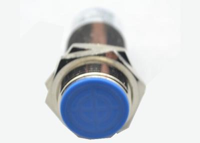 China LM24 Sensor 2 Draden NO+NC 50MΩ IP 67 van de metaal Waterdichte Aanleidinggevende Verplaatsing Te koop