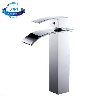 China Modern Solid Brass Chromed Chrome Single Handle Waterfall Bathroom Faucets XR018-2 for sale