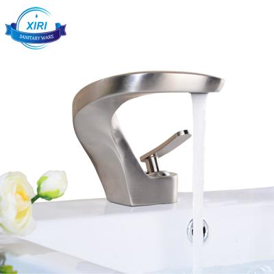 China Contemporary Brass Nickel Ringed Single Basin Faucet Mixer Tap Bathroom Faucet for sale