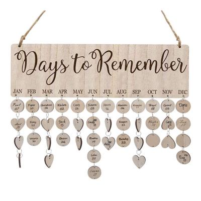 China Wholesale Imitation Antique Anniversary Calendar Reminder Plaque with 100 Tags Family Anniversary Wooden Sign for sale