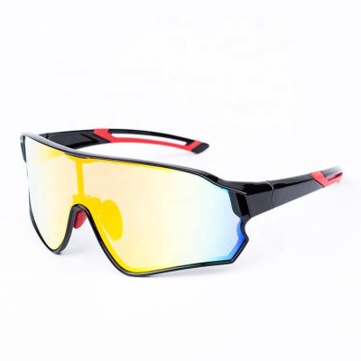 China 100% UV400 protection fashion design sports glasses wholesale interchangeable sports uv400 extreme cycling sunglasses for sale