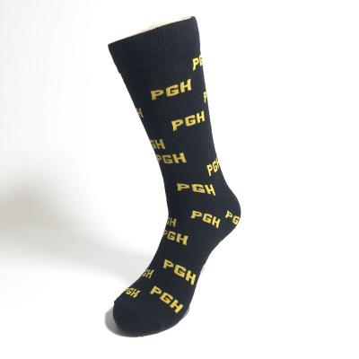 China Custom Letter Pattern Cotton Socks Sporty Custom Communist Mens Stockings Socks for sale