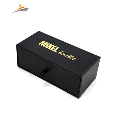 China Factory wholesale recyclable unique custom logo eye sunglasses box UV coating paper glass packaging for sale