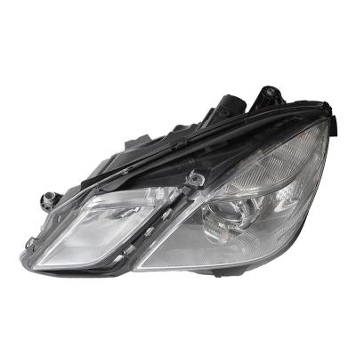 China Height Automotive parts Hot Sale  Halogen Headlight for BENZ W211 E CLASS 211 820 0161/211 820 0261 for sale