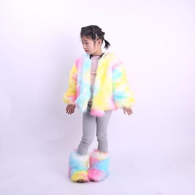 China 2020 Fashion Trend Kids Toddler Infant Fashionable Baby Winter Faux Fur Coat And Boot Set Multicolor for sale