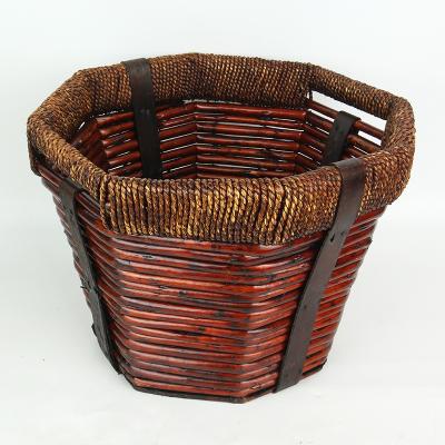 China China Europe Style Handmade Outdoor Home Decoration Natural Wicker Planter Pot for sale