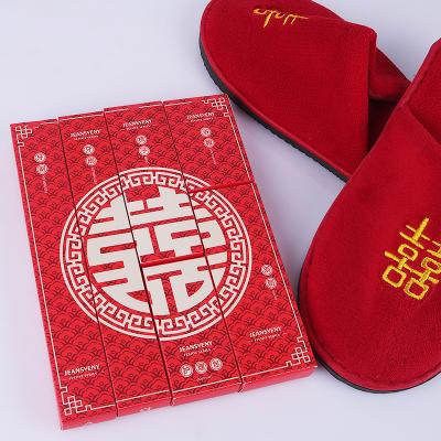 China New products high performance hotel toothbrush and toothpaste paper slippers with high quality hotel amenity kit for sale