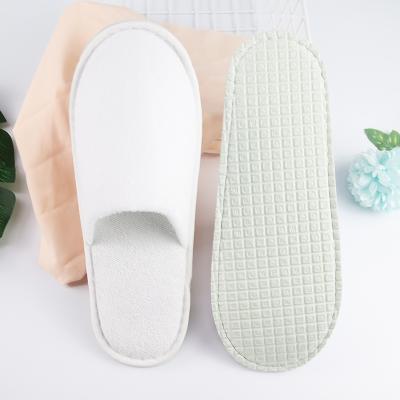 China Disposable Cotton Terry Slippers Hotel Amenities Logo White Hotel Room Spa OEM Custom Guest Cotton Terry Slippers for sale