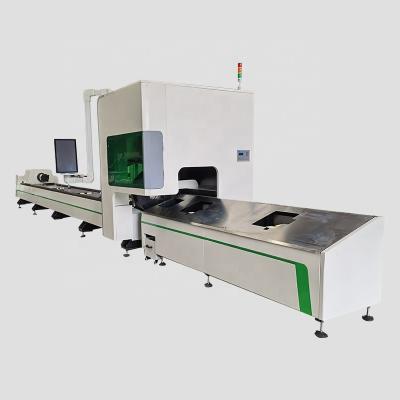 China SERVOMOTOR 1500w 2000w CNC Fiber Metal Pipe Laser Cutting Machine 3000w Square Round Tube Laser Cut Machine Stainless Steel Carbon Steel for sale