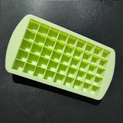 China Promotional cube stocked in 45 clear silicone ice cube trays, silicone ice cube tray for sale