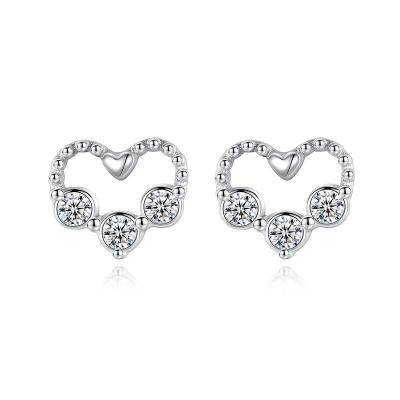 China Fashionable exquisite love stud earrings female minimalist diamond heart cute earrings 925 sterling silver for sale