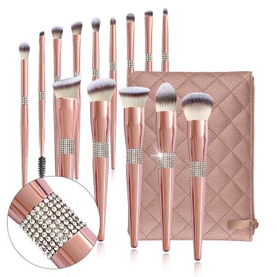 China Free Sample Bling Private Label Glitter Vegan Makeup Brush Holder Luxury Pink Diamond Custom Logo Sponge With Case From Home.Hotel.salon Bueart for sale