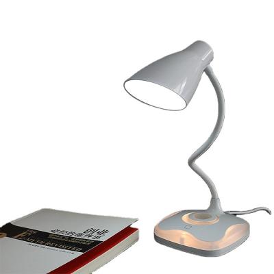 China New Style Modern Modern Table Lamp With USB Left Design 5W 3 Stage LED Desk Lamp For Study Room for sale