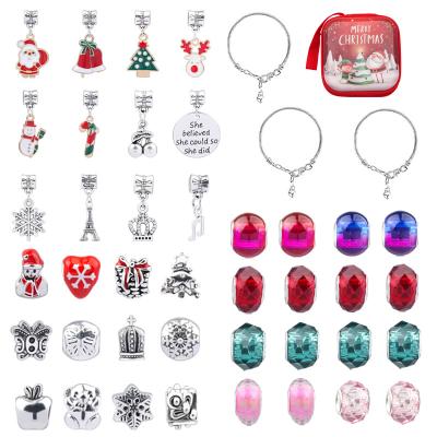 China New CLASSIC Ornament DIY Crystal Children Bracelet Gift Set Colorful Amazon Christmas Snowman Elk Snowflake Ornament for sale