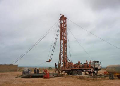 China 30T taladro montado remolque Rig Long Service Life de la profundidad de la carga los 350m en venta