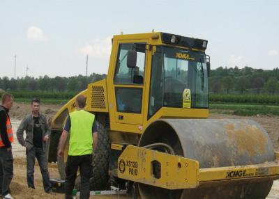 China Large Exciting Force High Frequency Vibratory Roller Compactor for sale