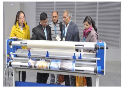 China Fayon 1600mm Width Industrial Hot Laminator With Countour Cutter Easy Operation for sale