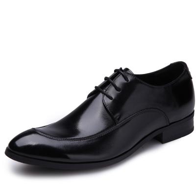 China Negocios Confortables zapatos de vestir para hombres, zapatos de vestir de verano para hombres marrón. en venta