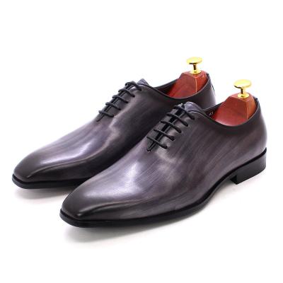 Chine Chaussures d'homme en cuir authentique Italie chaussures d'affaires noires et brunes élégantes à vendre