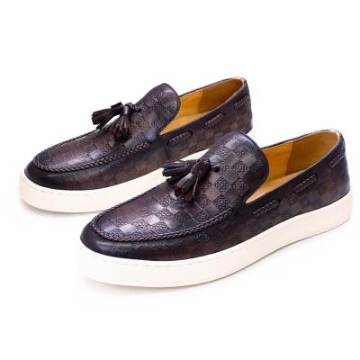 China Calçado de couro Casual Homens Slip On Sneakers 1,2 kg 40-45 tamanho à venda