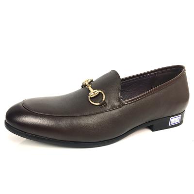 China Trendy Mens Dress Leather Loafers Round Toe Comfortable Mens Formal Footwear for sale