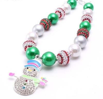 China FASHIONABLE Snowman Chunky Necklace Handmade Crystal Acrylic Beaded Snowman Kids Gift Christmas Pendant Necklace for sale