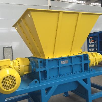 China Powerful Hotels Series Small Double Shaft Shredder HC-DS Suitable For Waste Plastic Recycling for sale