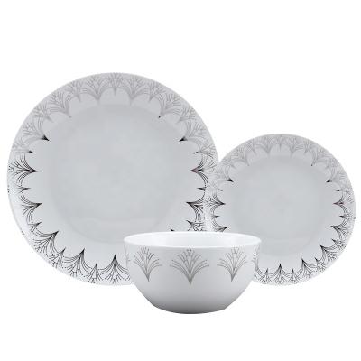 China Viable China Christmas Design 3Pcs Korean Luxury Fine Bone China Dinner Set for sale