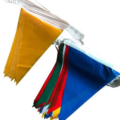 China Pennant Safety Warning Roofing Tools Triangle Flag for sale