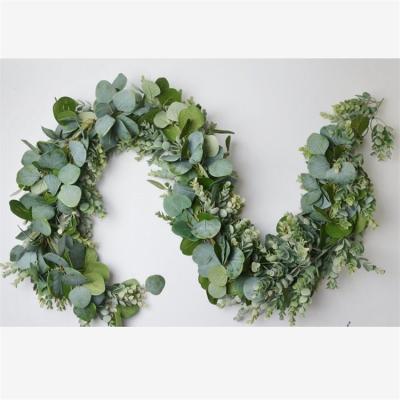 China New Fashion Wedding Artificial Apple Silk Decoration Leaves Eucalyptus Garland for sale