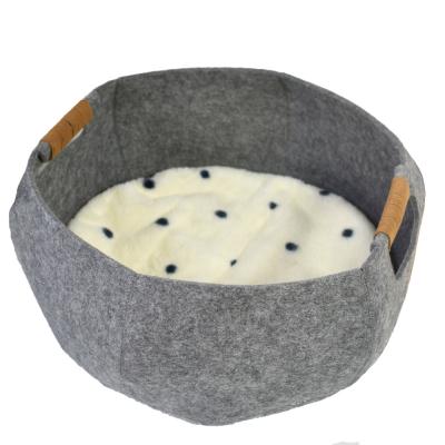 China Factory Sale Large Size Fashion Cat Cave Pet House/Small Felt Animals Felt Basket for sale