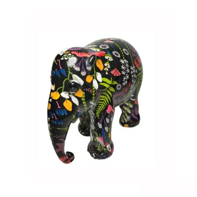 China Europe High Quality Colorful Printed Decor Resin African Elephant for sale