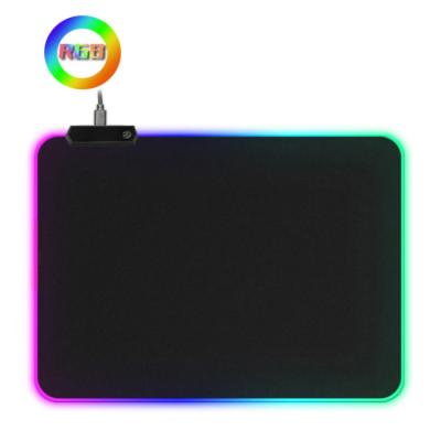 China Dropshipping Water Resistance Gaming Fabric LED Non-slip Outdoor Gaming Mouse Pad Luminous Mousepad Mouse Pad for PC Laptop Gamer for sale